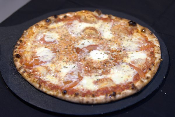 Pizza Caprese
